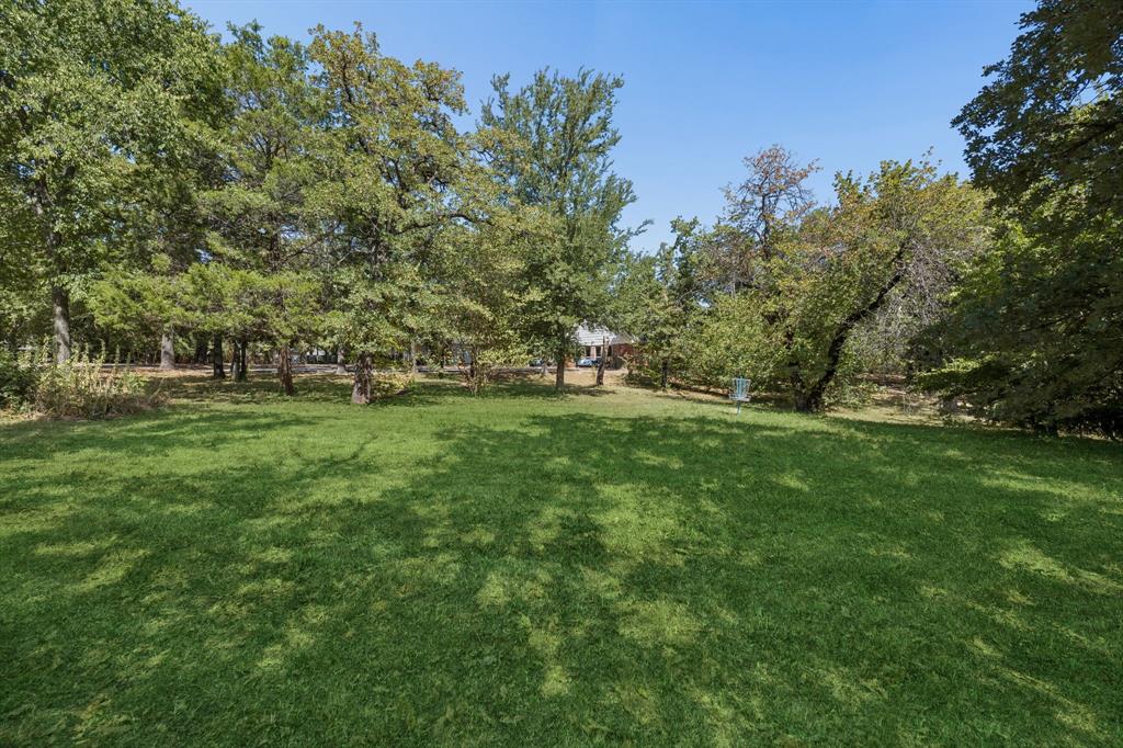 9300 Indian Knoll Trail Property Photo 4