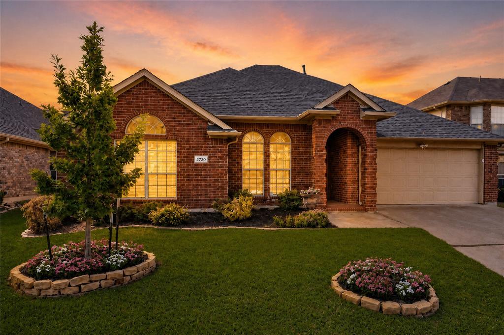 2720 Calico Rock Drive Property Photo 1