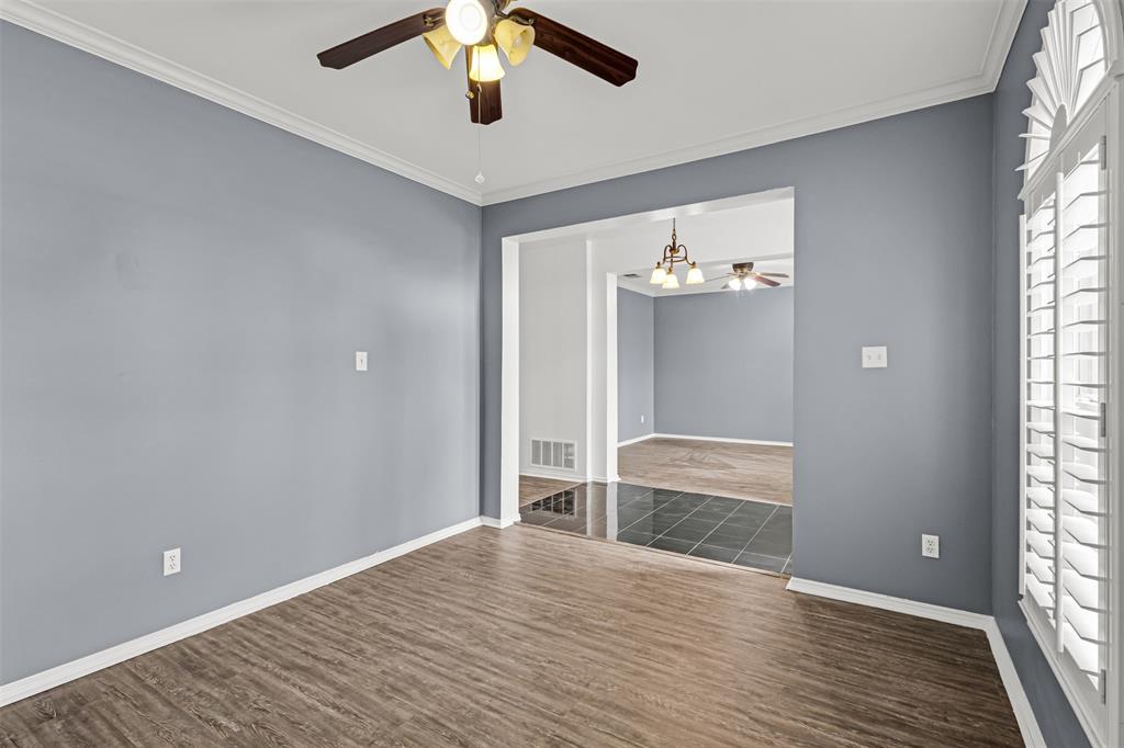 1119 Shadow Lakes Boulevard Property Photo 3