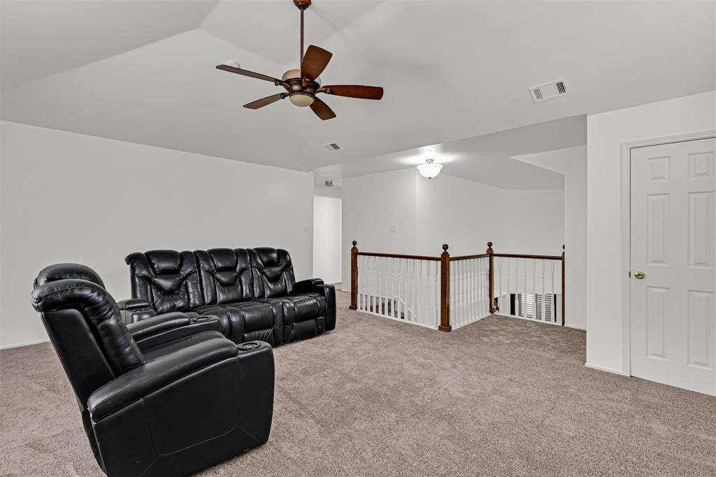 1119 Shadow Lakes Boulevard Property Photo 15