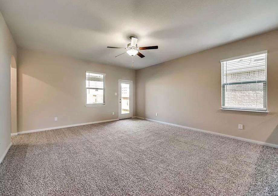 2104 Penaflor Drive Property Photo 8