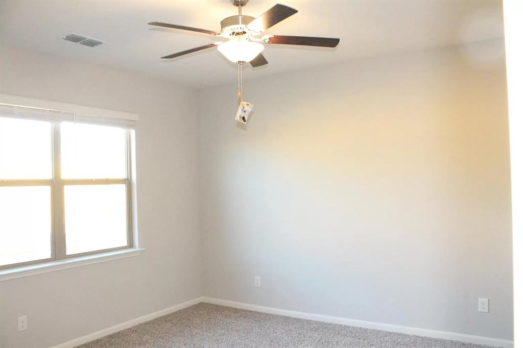 2104 Penaflor Drive Property Photo 11