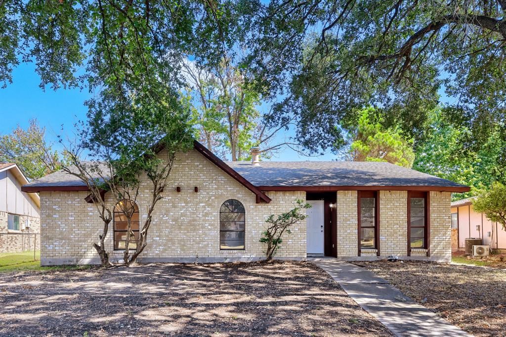 2508 Norway Drive Property Photo 1