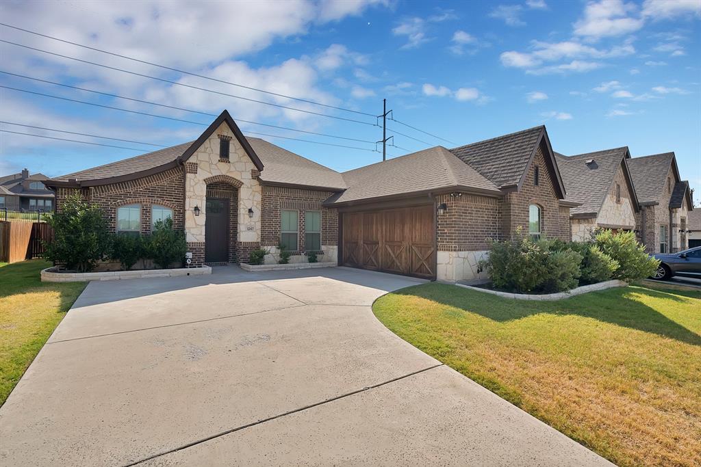 1247 Coneflower Drive Property Photo 1