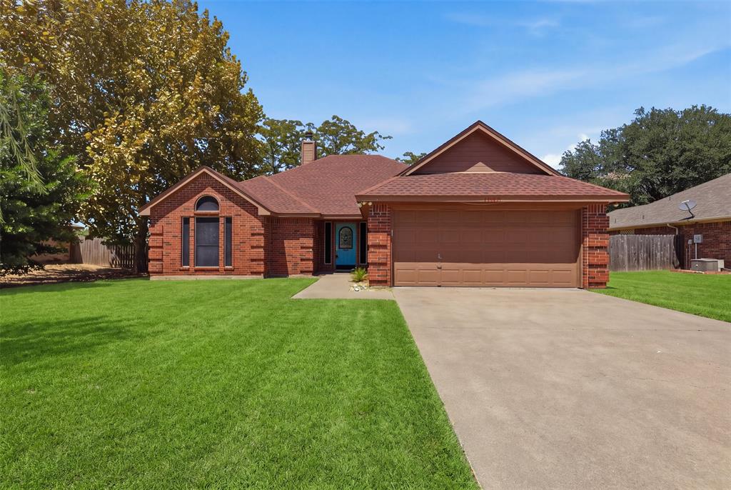 1507 Saddle Creek Court Property Photo 2