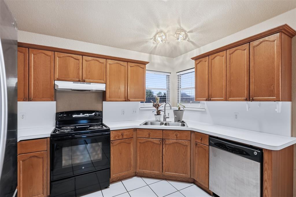 1507 Saddle Creek Court Property Photo 10