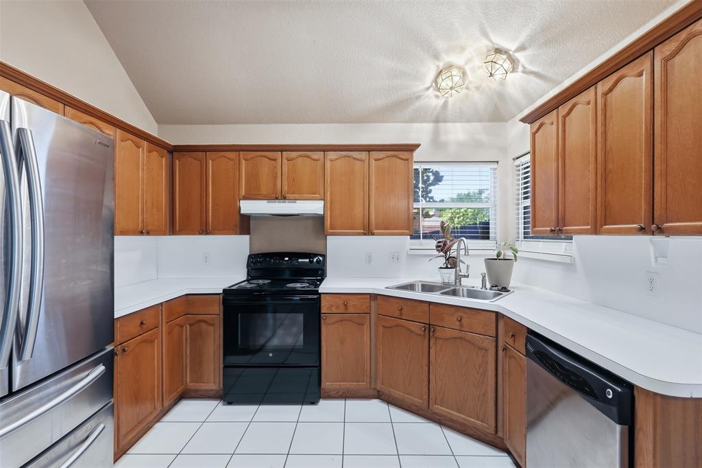 1507 Saddle Creek Court Property Photo 11