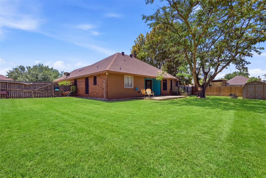 1507 Saddle Creek Court Property Photo 17