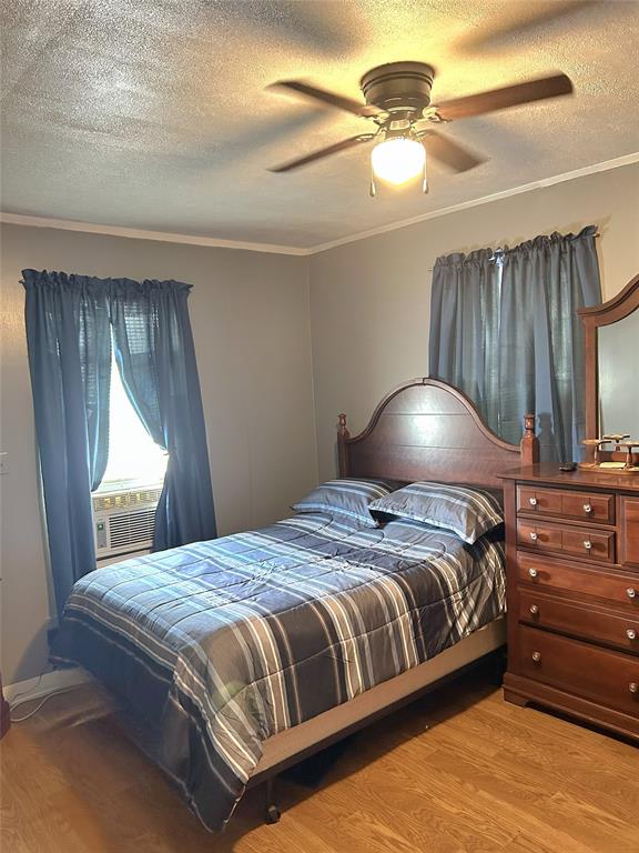 305 N Eagle Street Property Photo 14
