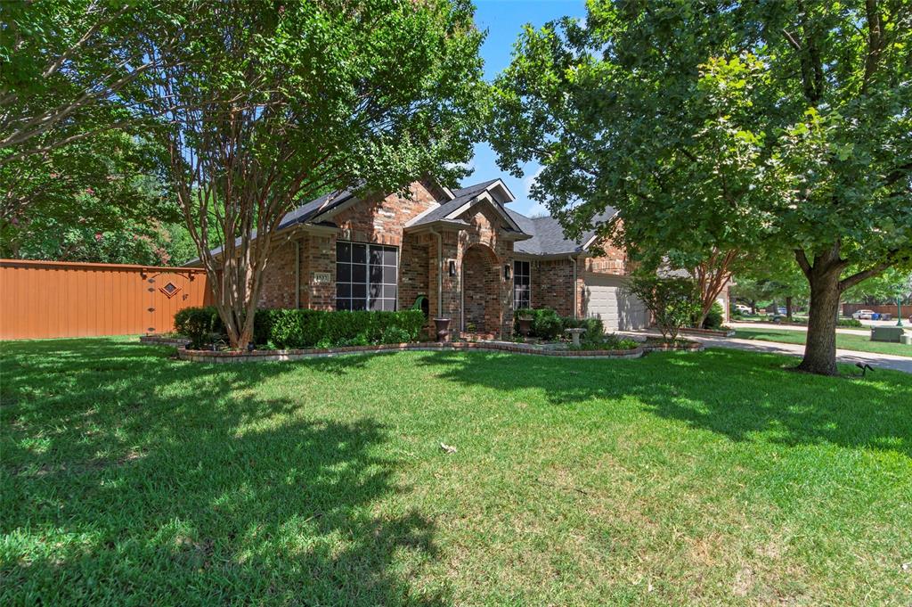 1532 Lynn Drive Property Photo 5