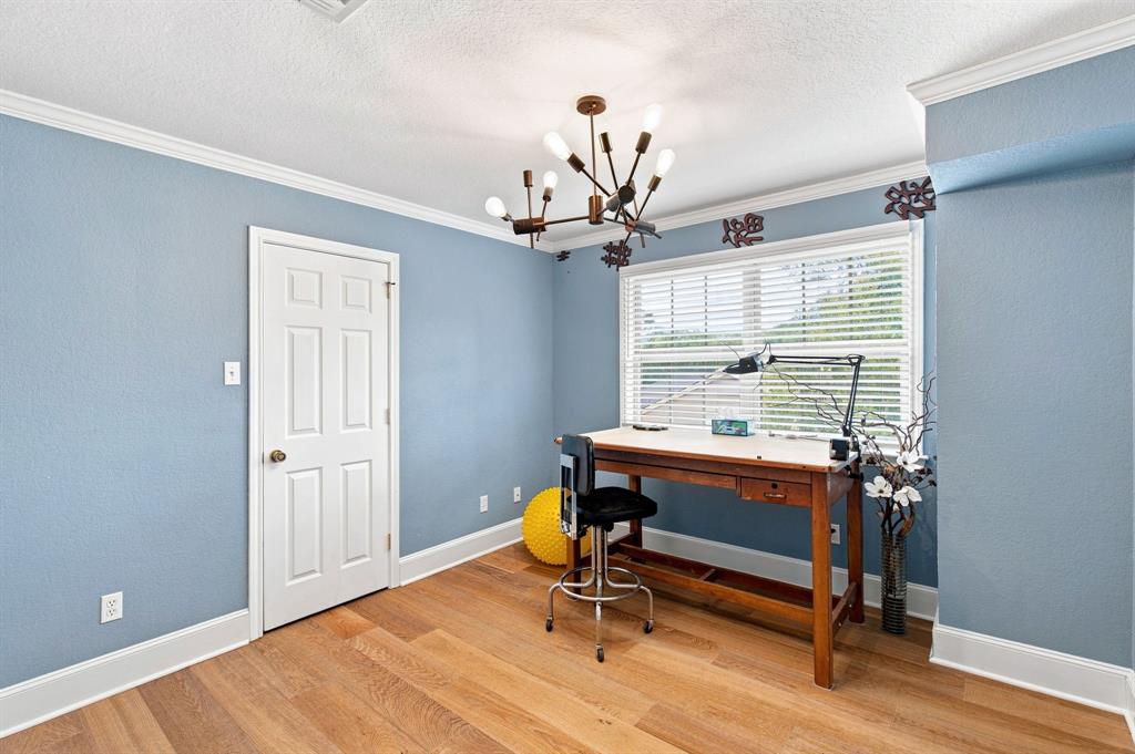 8703 Dunleith Court Property Photo 17