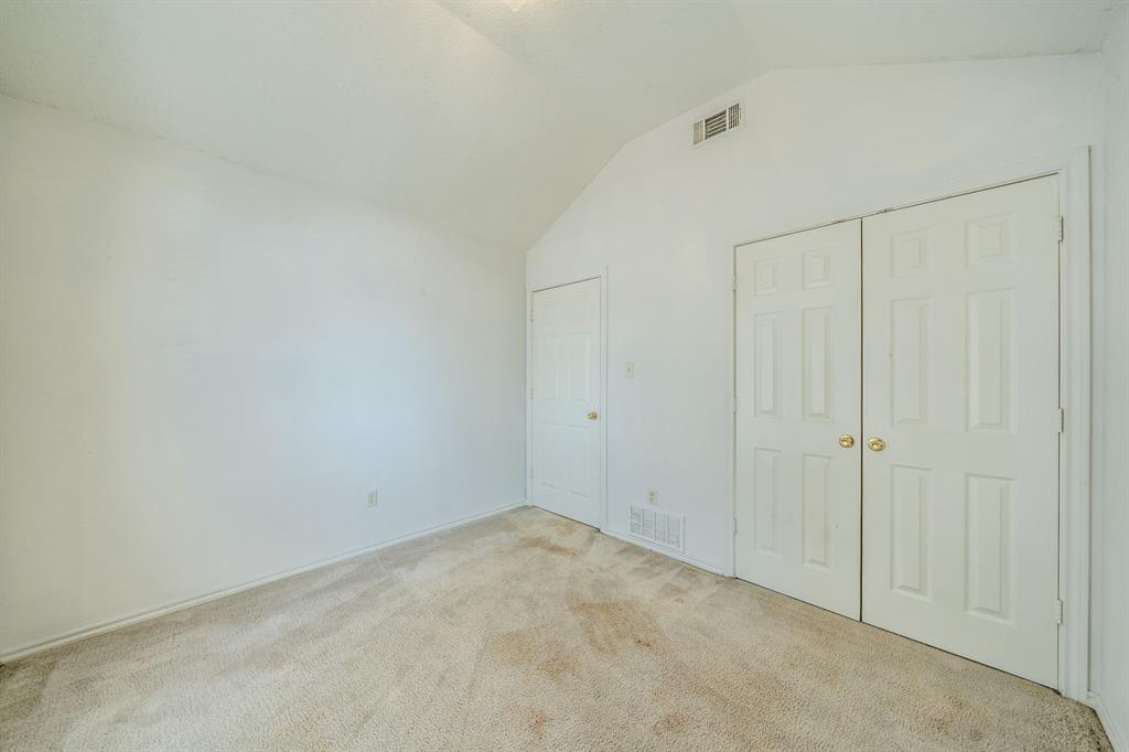 32 Atlantic Avenue Property Photo 16