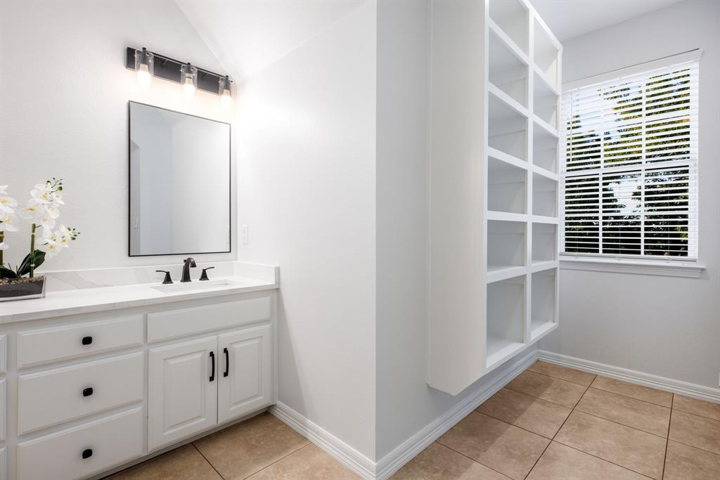 5 Meadowbrook Circle Property Photo 30