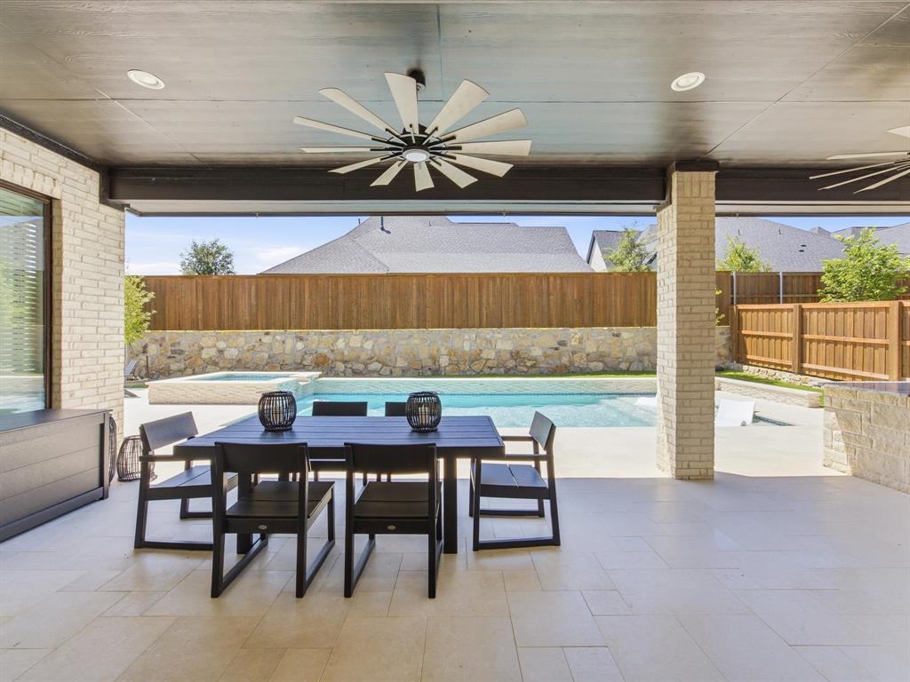 2216 Winding Creek Circle Property Photo 35