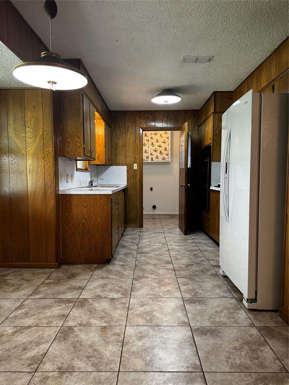 4407 Mcarthur Circle Property Photo 13