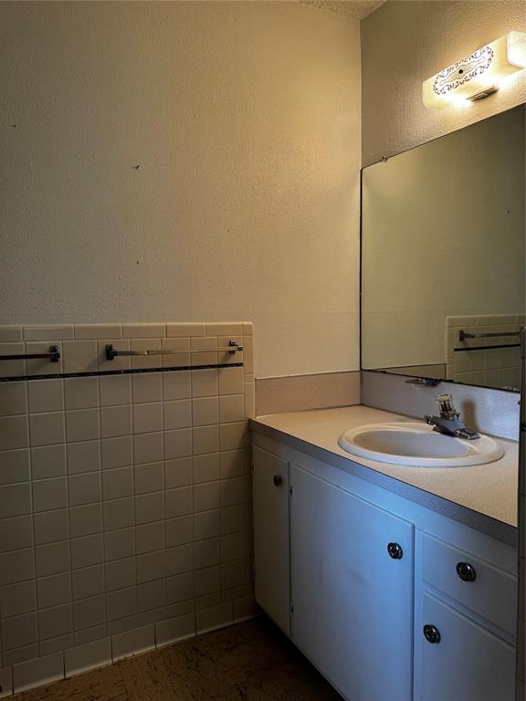 4407 Mcarthur Circle Property Photo 23