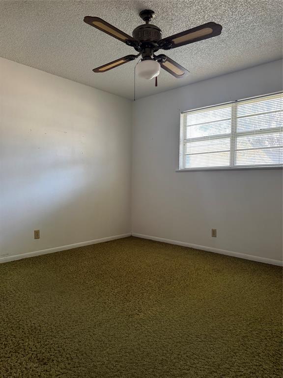 4407 Mcarthur Circle Property Photo 25