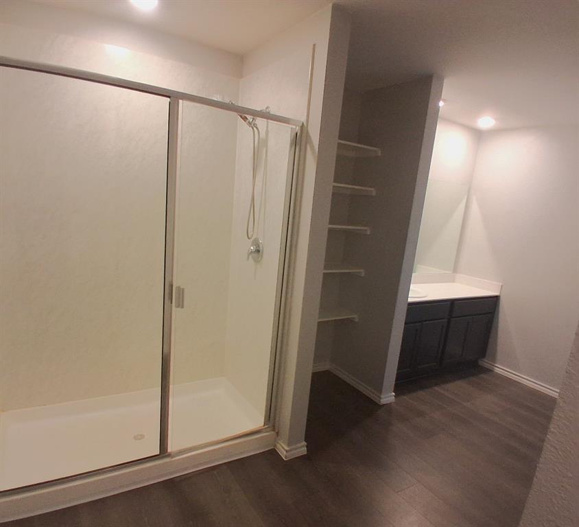 2909 Shoemaker Drive Property Photo 13