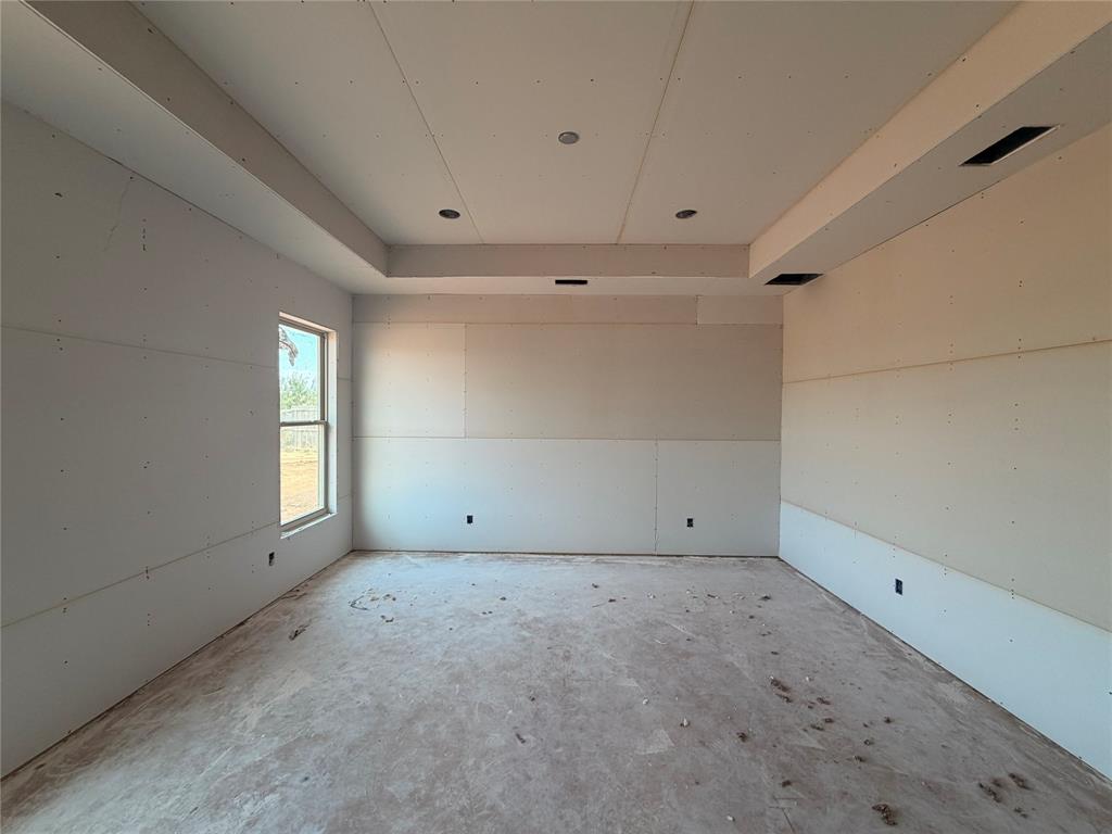 6510 Glen Abbey Property Photo 6