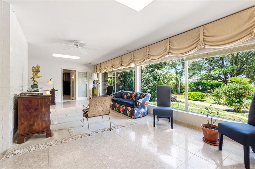 3165 Hayter Road Property Photo 15