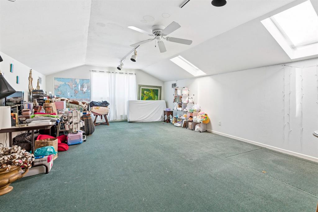 3165 Hayter Road Property Photo 25