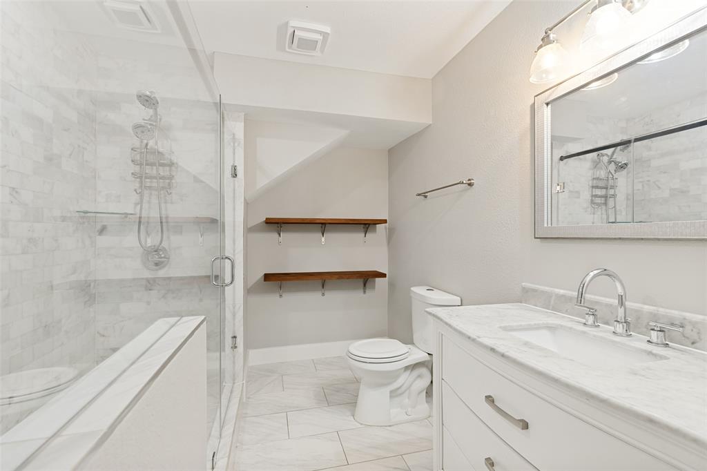 2114 Wheaton Drive Property Photo 17
