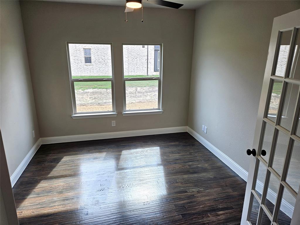 2701 Silo Lane Property Photo 11