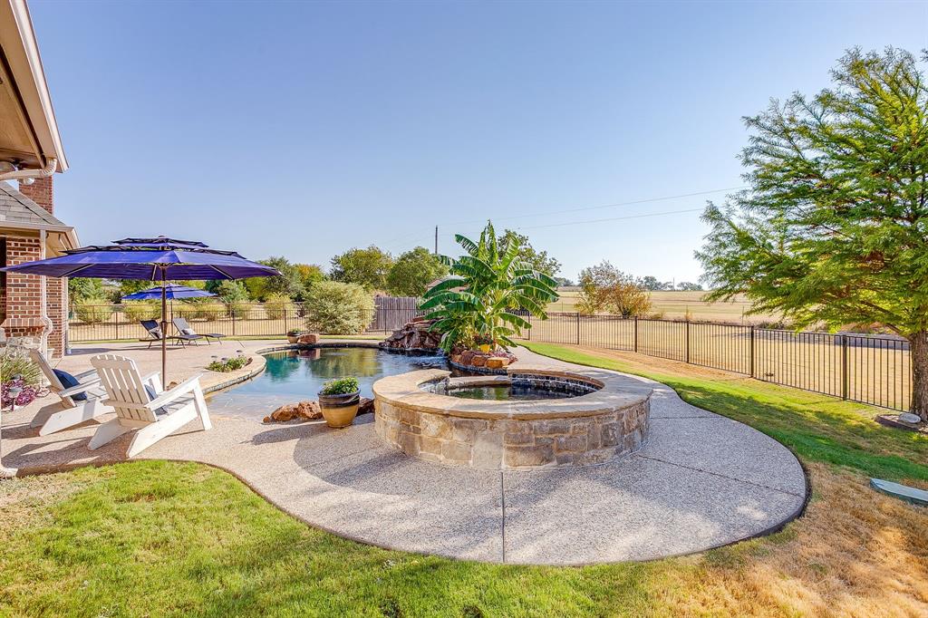 346 Scenic View Drive Property Photo 4