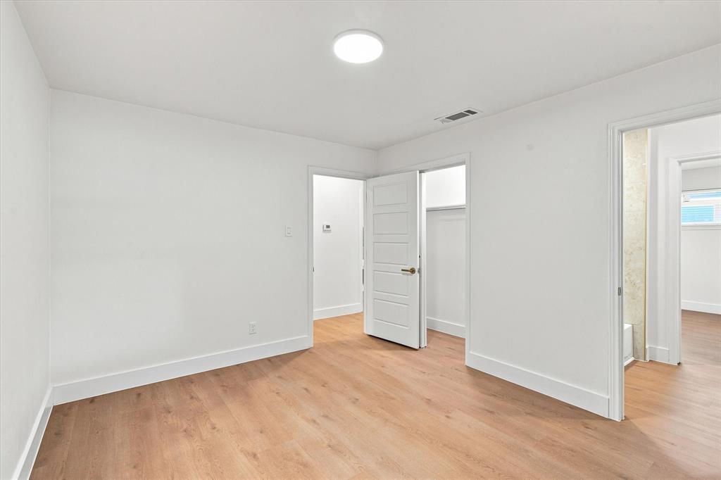 5826 Enchanted Lane Property Photo 16
