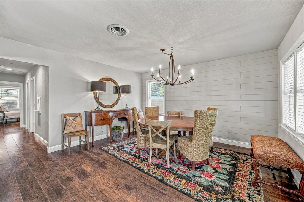 5881 Tracyne Drive Property Photo 15