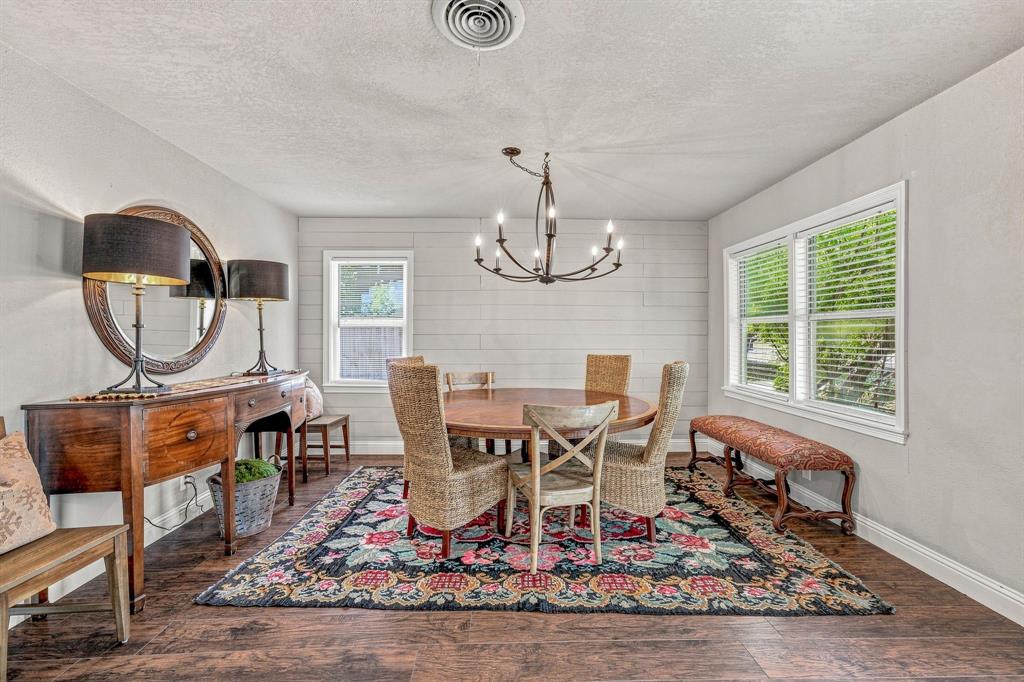 5881 Tracyne Drive Property Photo 16