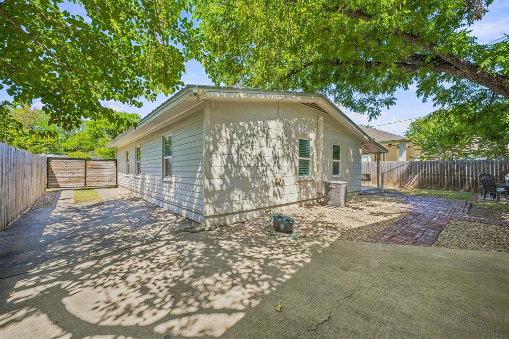 5881 Tracyne Drive Property Photo 31