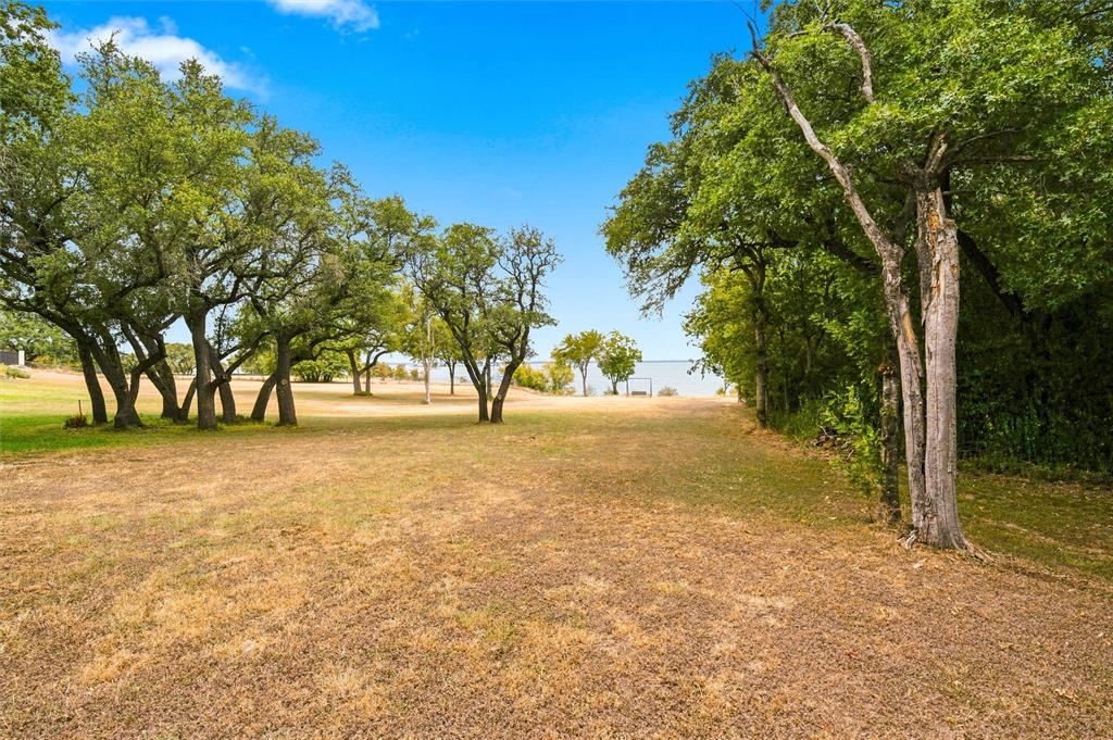 121 County Road 1740a Property Photo 17