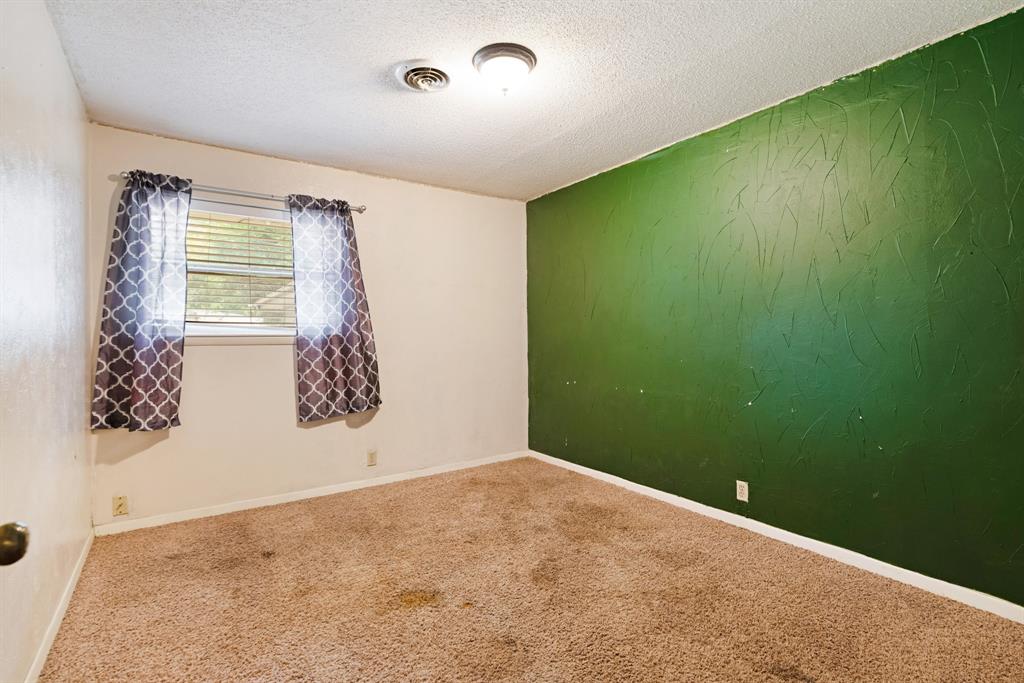 165 E Bennett Street Property Photo 16