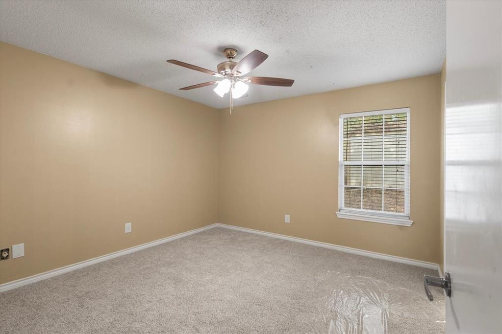 10204 Rolling Pines Drive Property Photo 22