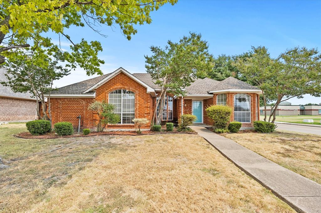 2416 Liles Lane Property Photo 1