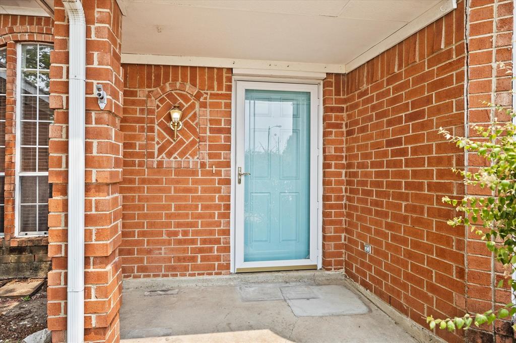 2416 Liles Lane Property Photo 3