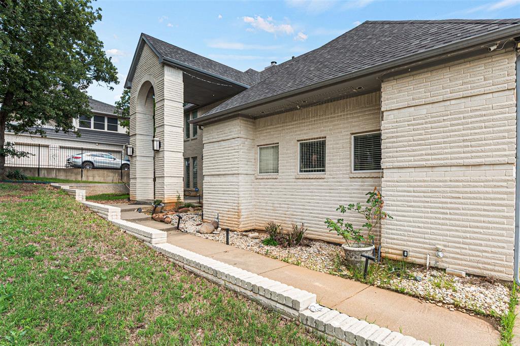 810 Pennsylvania Avenue Property Photo 38
