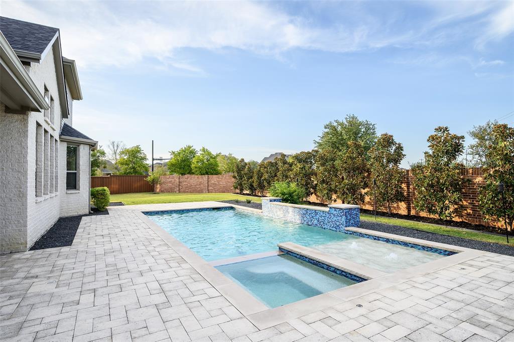 2298 Bristlegrass Road Property Photo 17