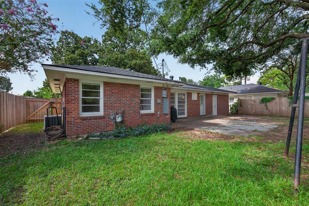 160 Carroll Street Property Photo 21