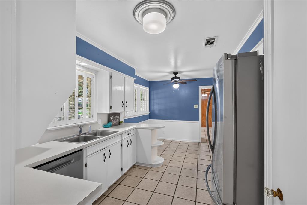 160 Carroll Street Property Photo 32