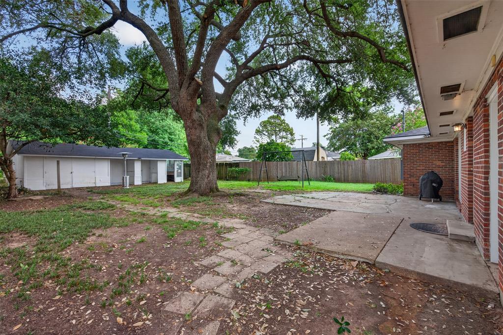 160 Carroll Street Property Photo 39