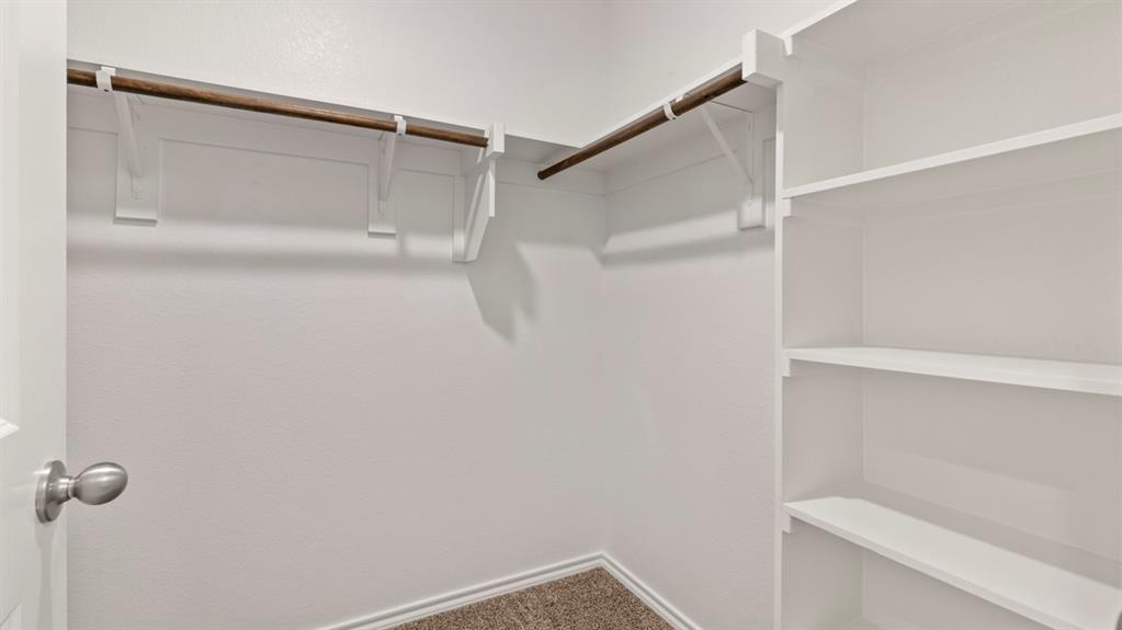 1117 Overhill Road Property Photo 4