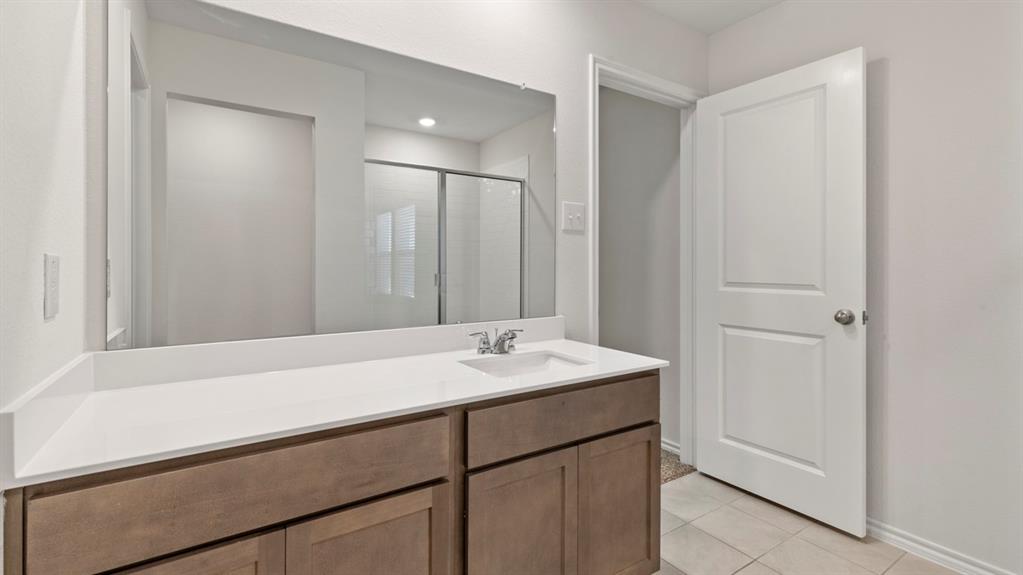 1117 Overhill Road Property Photo 6