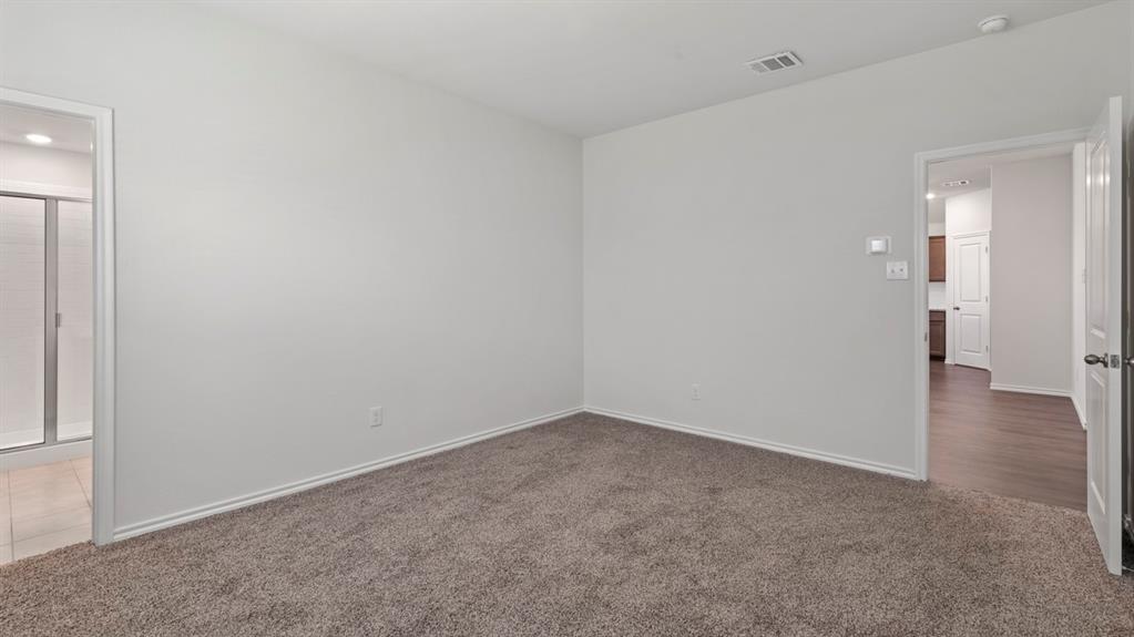 1117 Overhill Road Property Photo 7