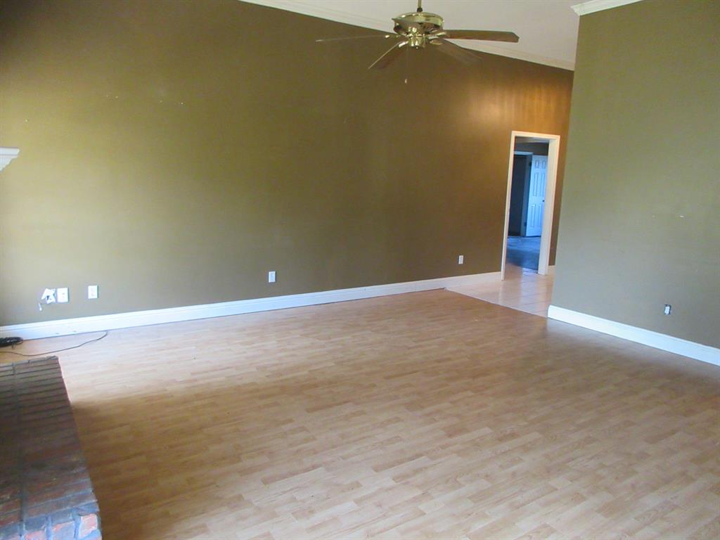 7813 Mary Ann Circle Property Photo 4