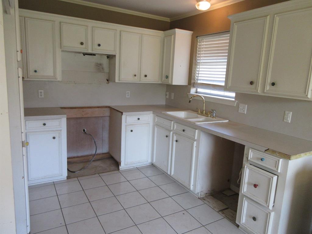 7813 Mary Ann Circle Property Photo 5