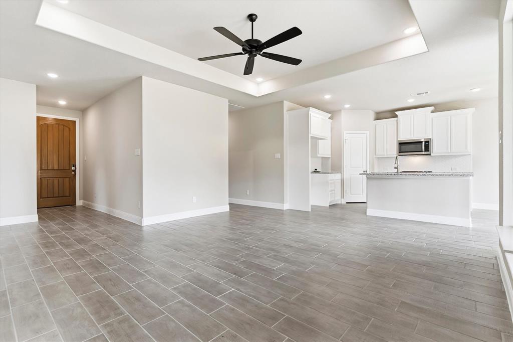 2110 Briarwood Drive Property Photo 10