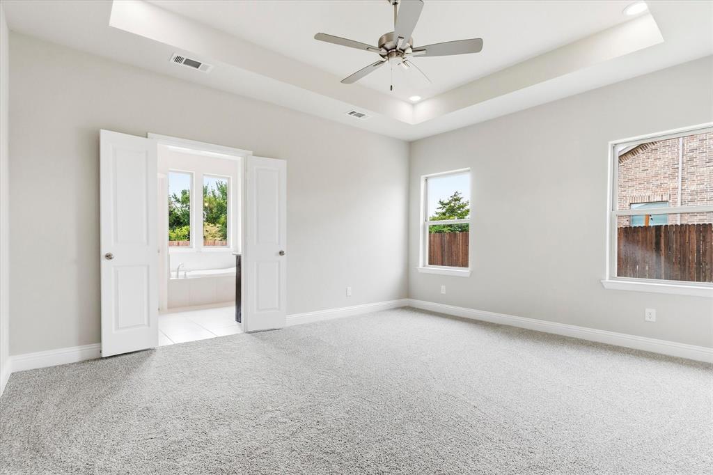 2110 Briarwood Drive Property Photo 18
