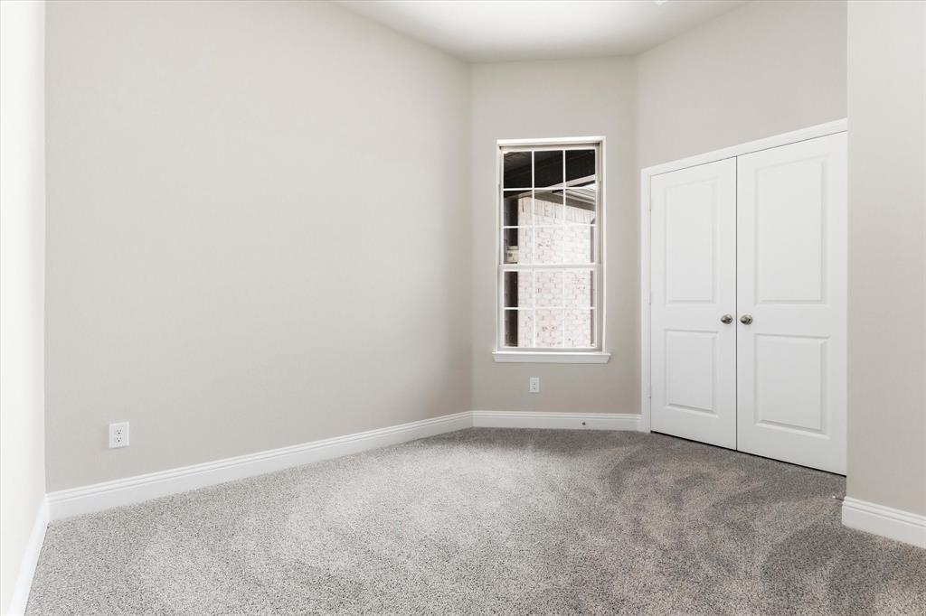 2110 Briarwood Drive Property Photo 26